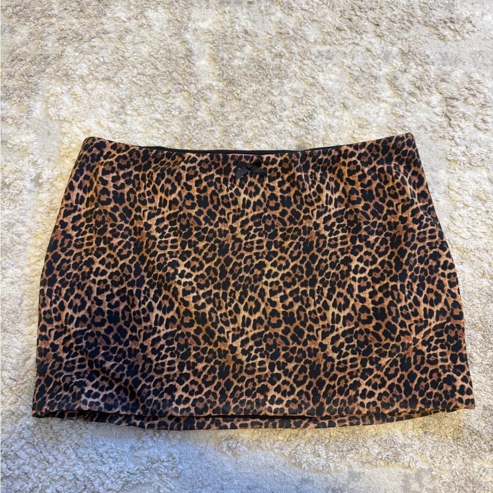 Edikted Leopard Print Mini Skirt